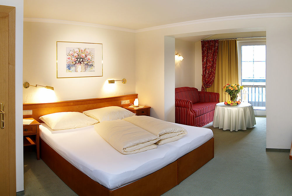 Wohlfuehlhotel Schiestl Fugen Bagian luar foto